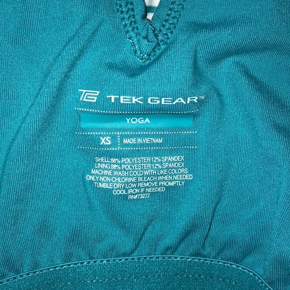 Tek Gear workout tank - Picture 5 of 6
